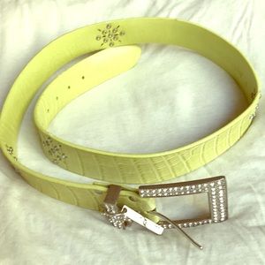 Friis & Company pale lime green belt, size L